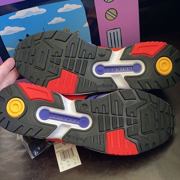 Adidas x The Simpsons Flaming Moes ZX1000 - Picture 4 of 13